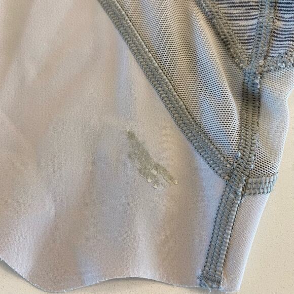 Lululemon Wunder Under Scalloped Hem‎ High-Rise Crop - Picture 4 of 12